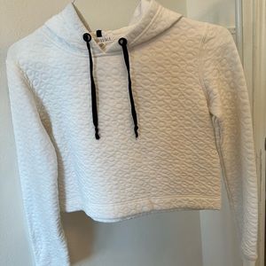 White crop top sweater